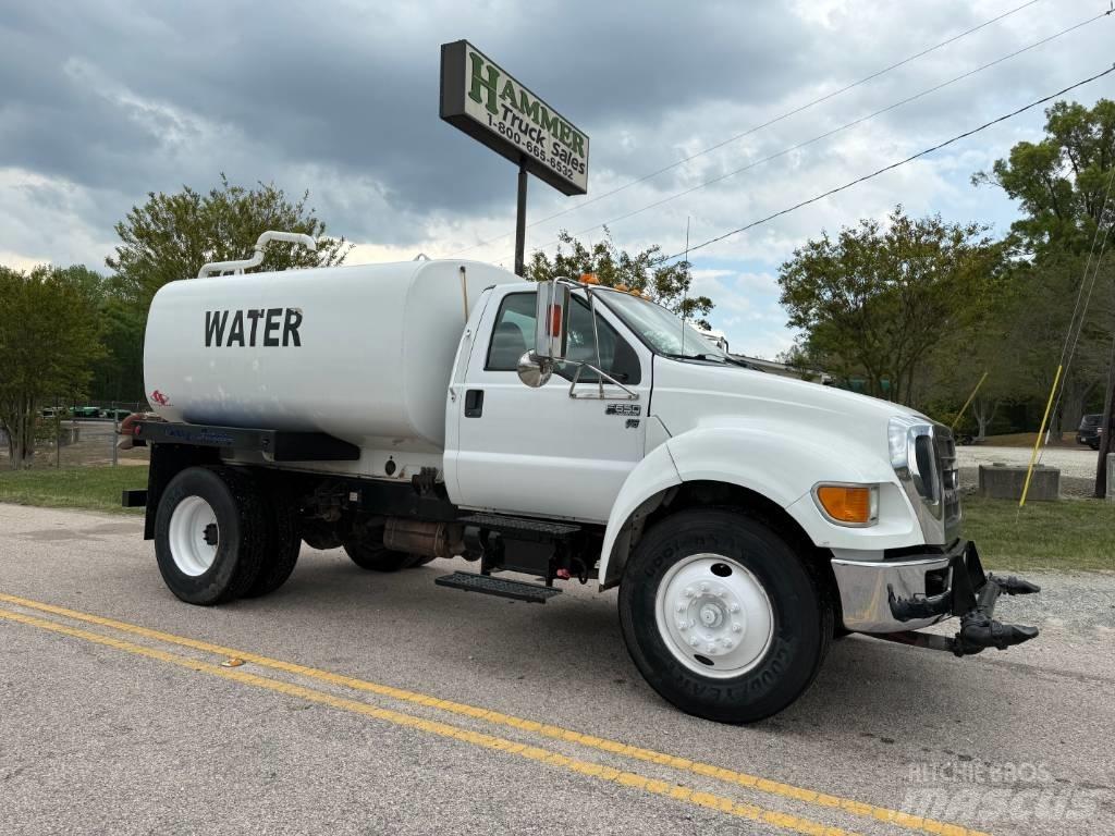 Ford F 650 Water bowser