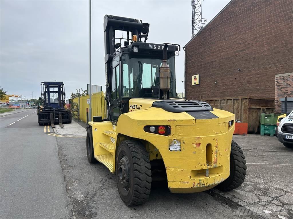 Hyster H12XM-6 Diesel trucks