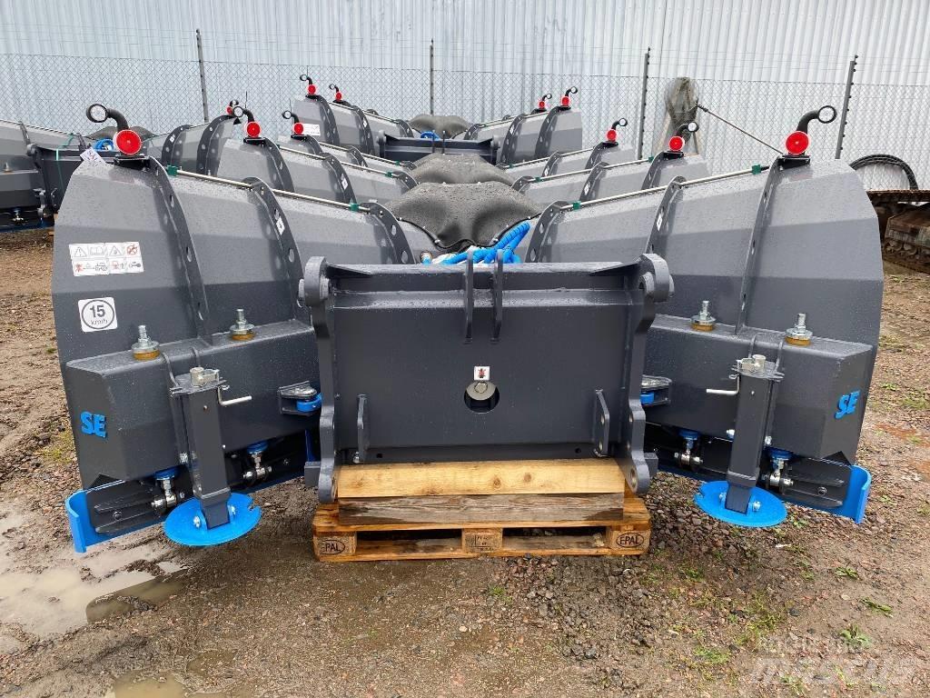 SE Equipment  Vikplog Snow blades and plows