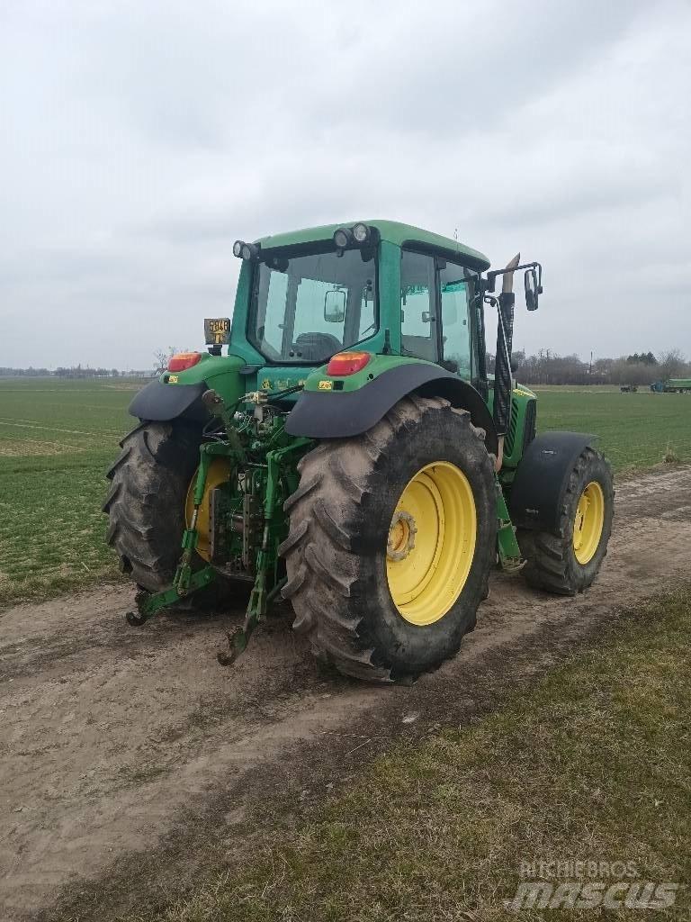 John Deere 6820 AQ Tractors