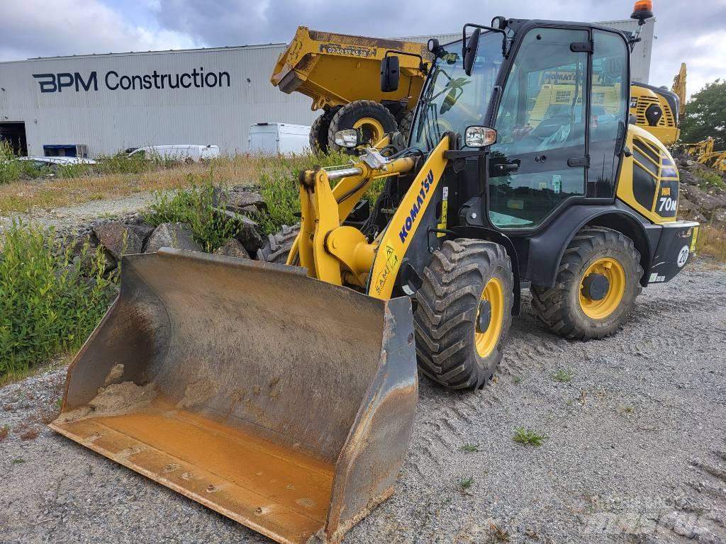 Komatsu WA70M-8 Wheel loaders