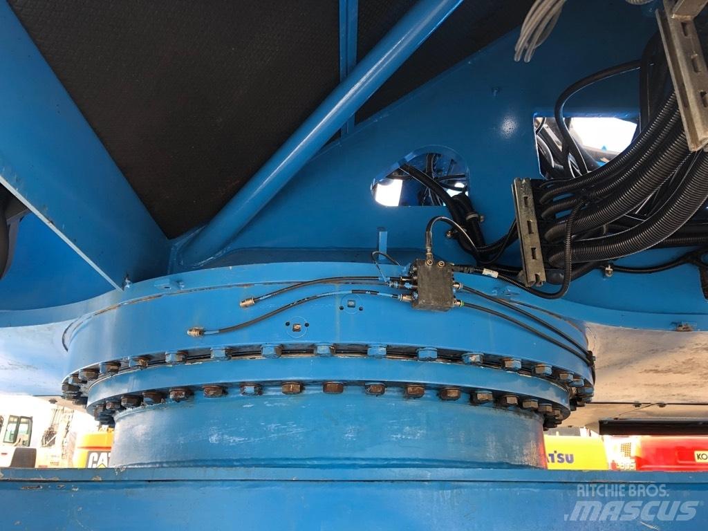 Fuchs MHL 340 Waste / industry handlers