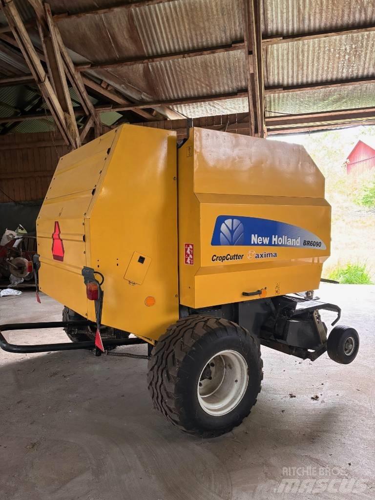 New Holland BR 6090 Round balers