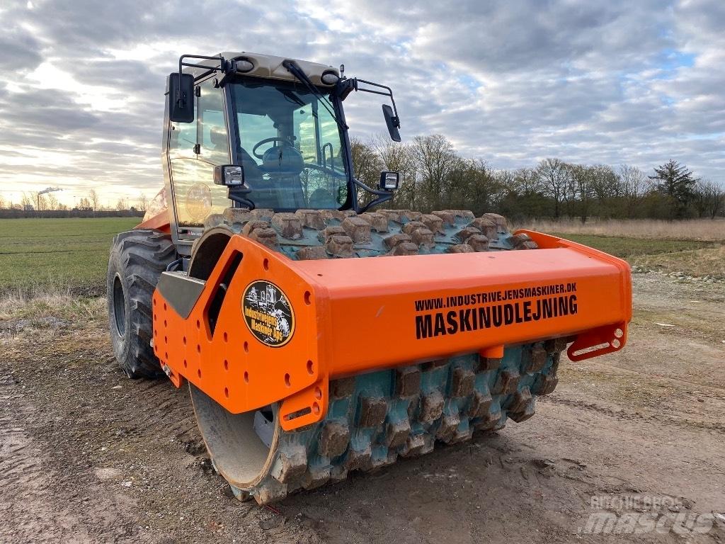 Hamm H13 i Single drum rollers