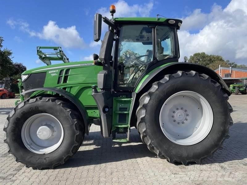 John Deere 6250R Farm machinery