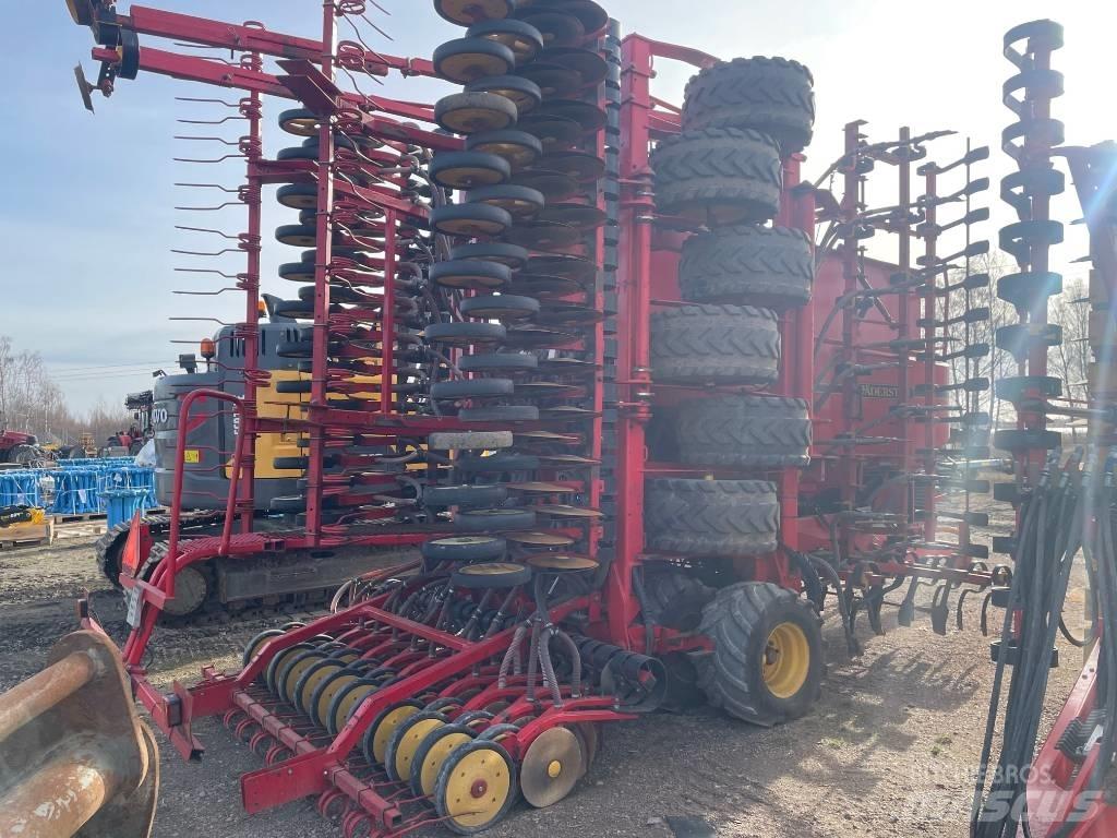 Väderstad Spirit 900 Drills