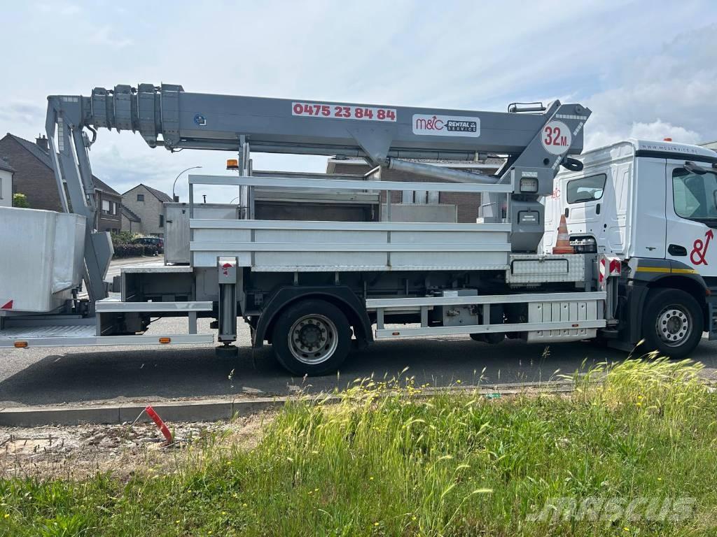 Mercedes-Benz Antos Truck mounted platforms