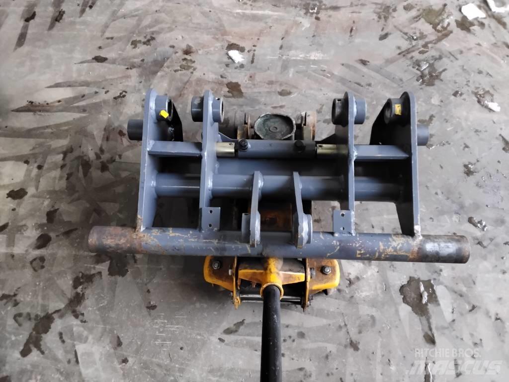 Flexitrac 1238 CAB Mini loaders