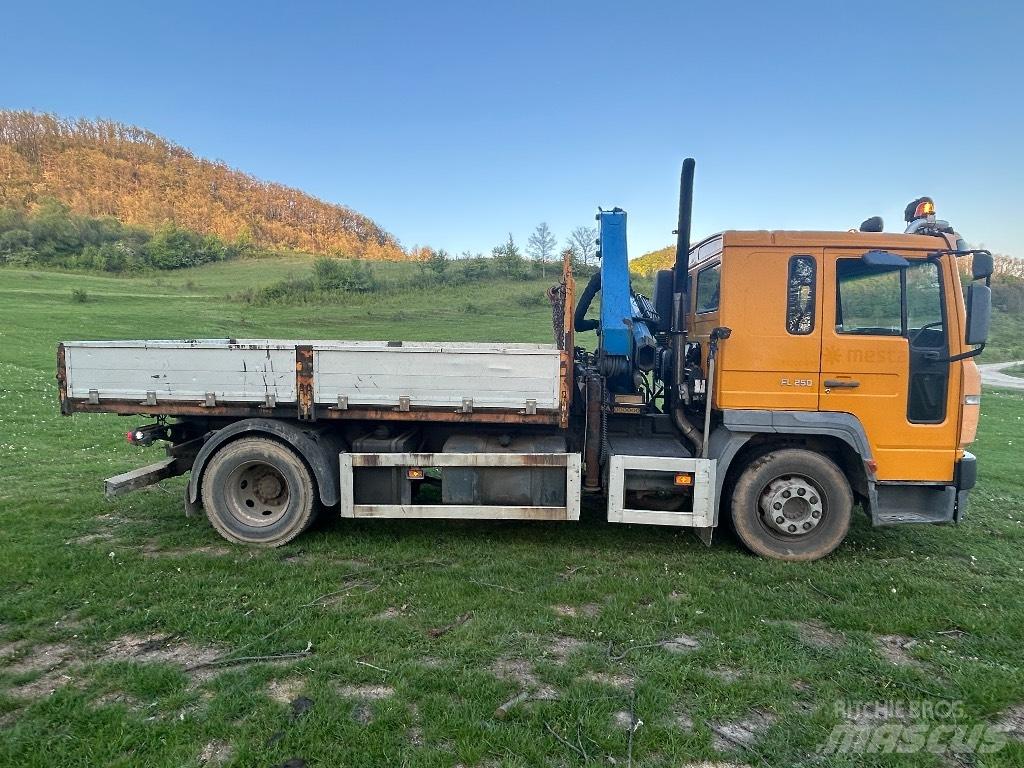 Volvo FL 6 Truck mounted cranes