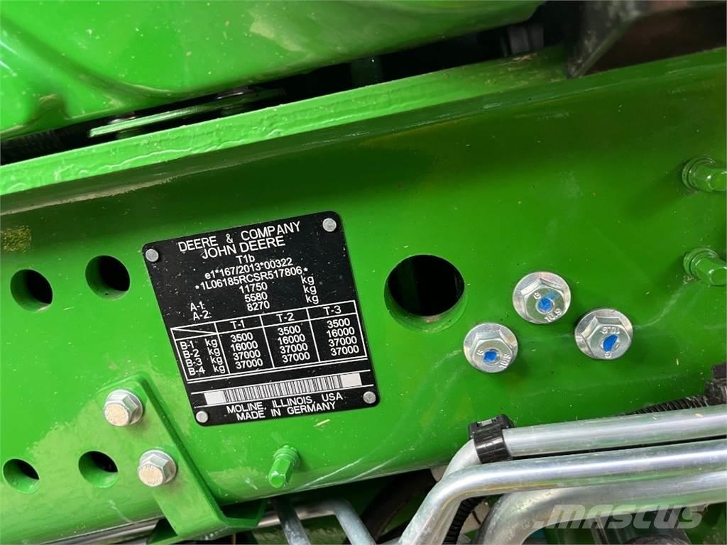John Deere 6R250 Tractors