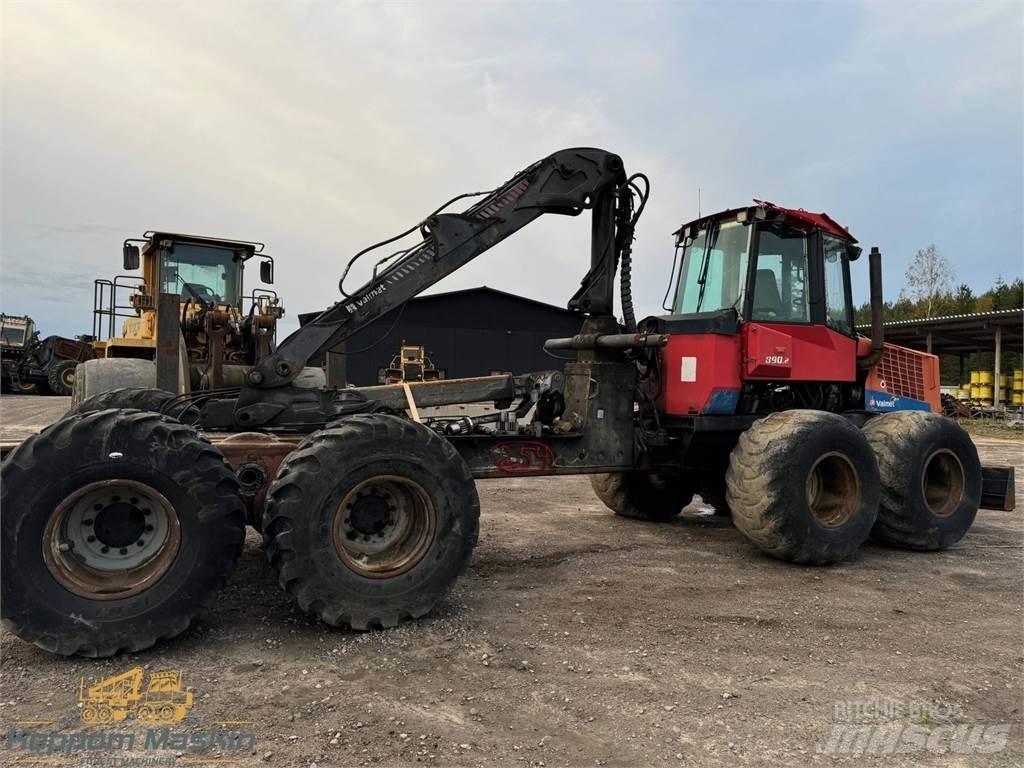 Valmet 890.2 Forwarders