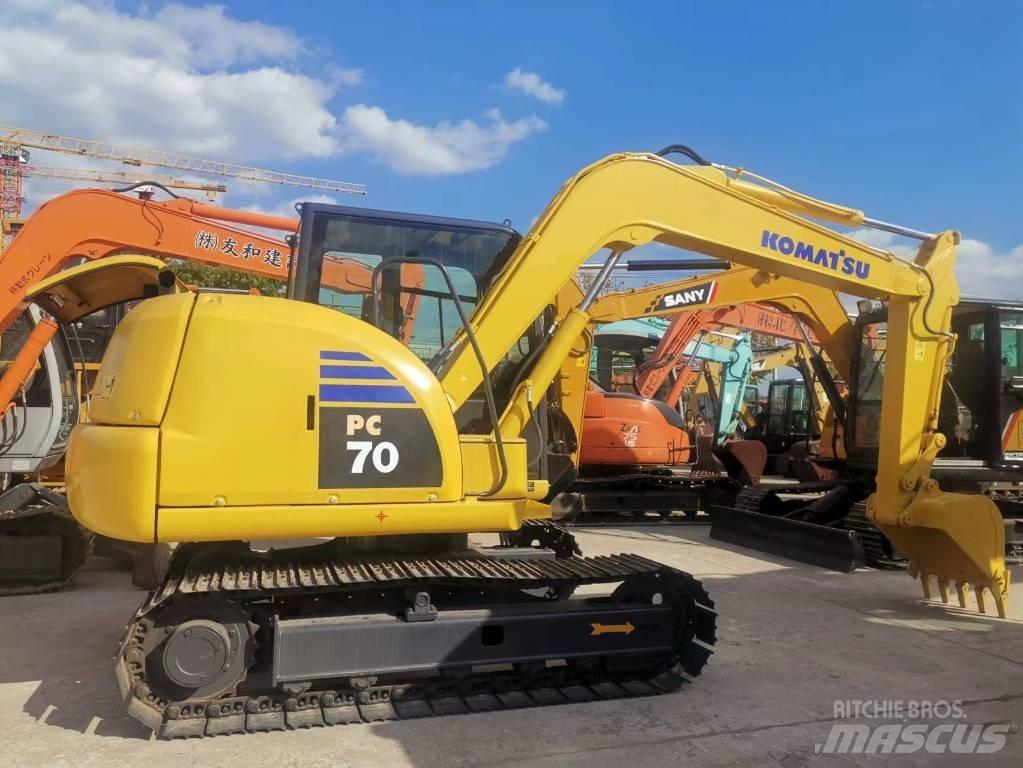 Komatsu PC 70 Crawler excavators