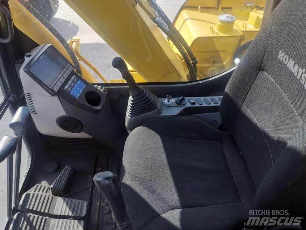 Komatsu PC 70 Crawler excavators