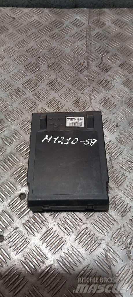 MAN TGX 18.440 Electronics