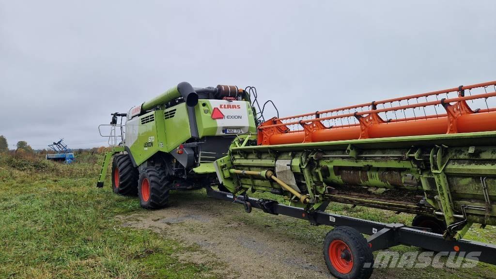 CLAAS Lexion 670 Combine harvesters