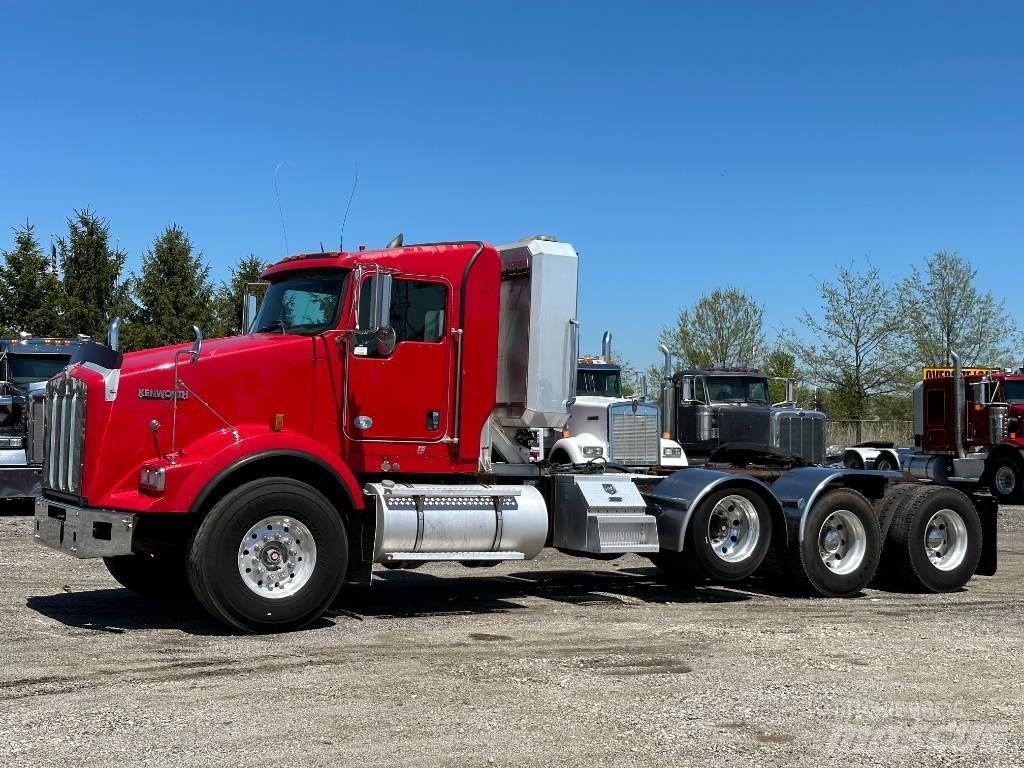 Kenworth T800 Prime Movers