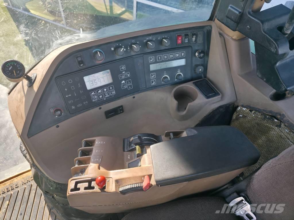 John Deere 8200 Tractors