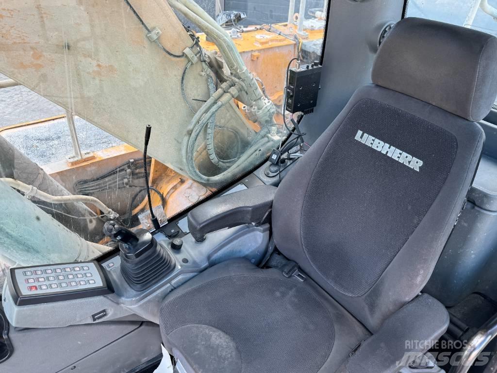 Liebherr R 926 LC Crawler excavators