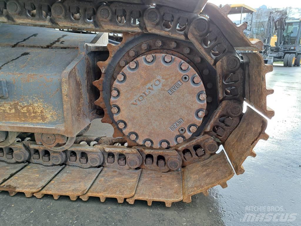 Volvo EC 200 EL Crawler excavators