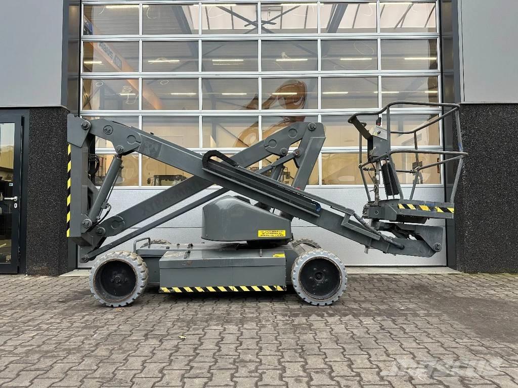 UpRight AB 38 N Articulated boom lifts