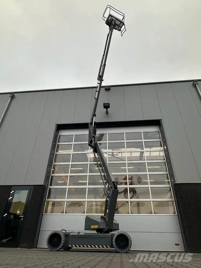 UpRight AB 38 N Articulated boom lifts