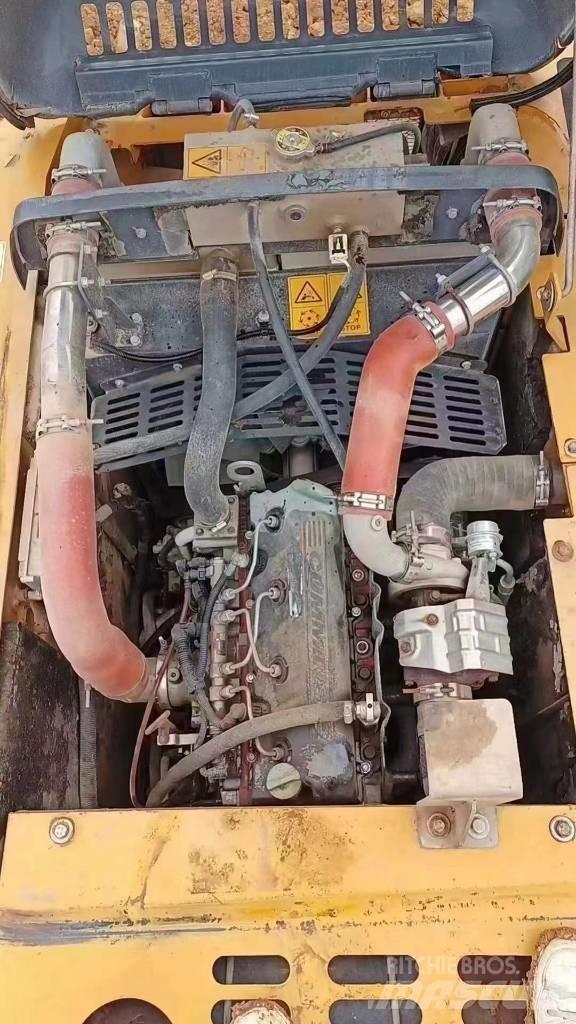 XCMG XE 135 D Crawler excavators