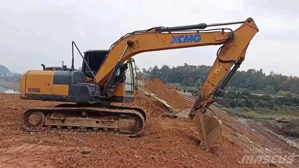 XCMG XE 135 D Crawler excavators