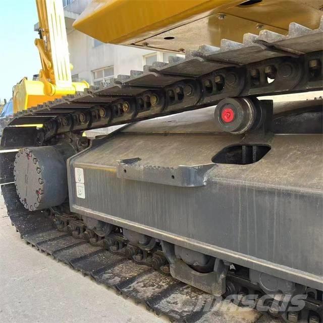 Komatsu PC 210 Crawler excavators