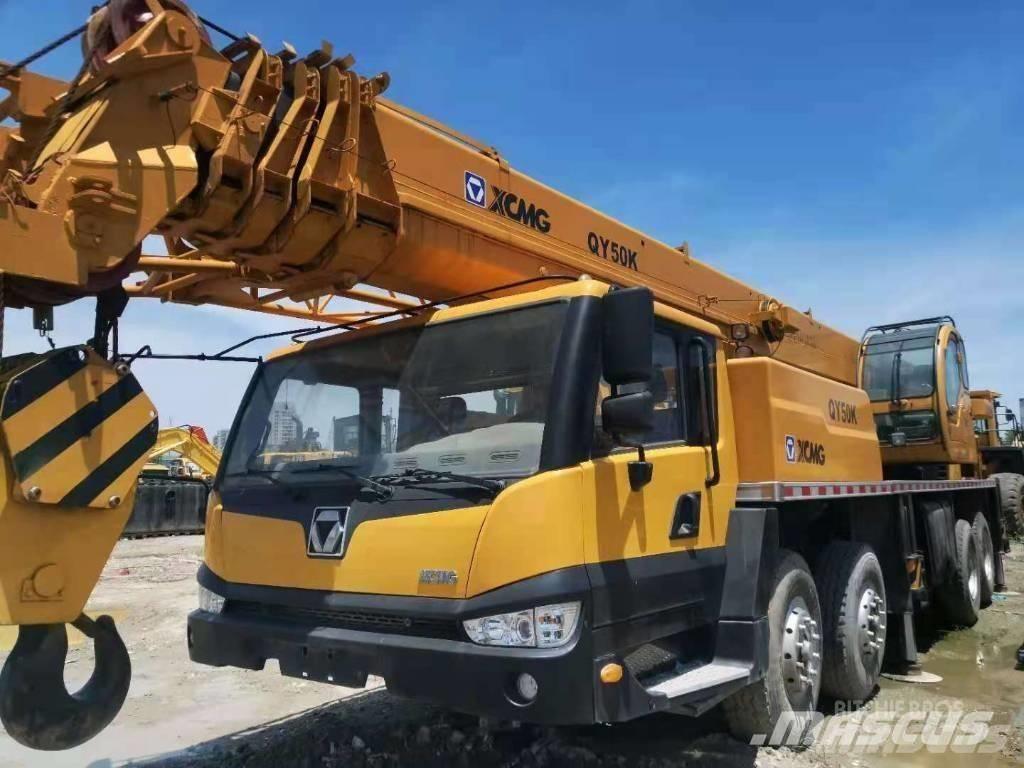 XCMG 50K Track mounted cranes