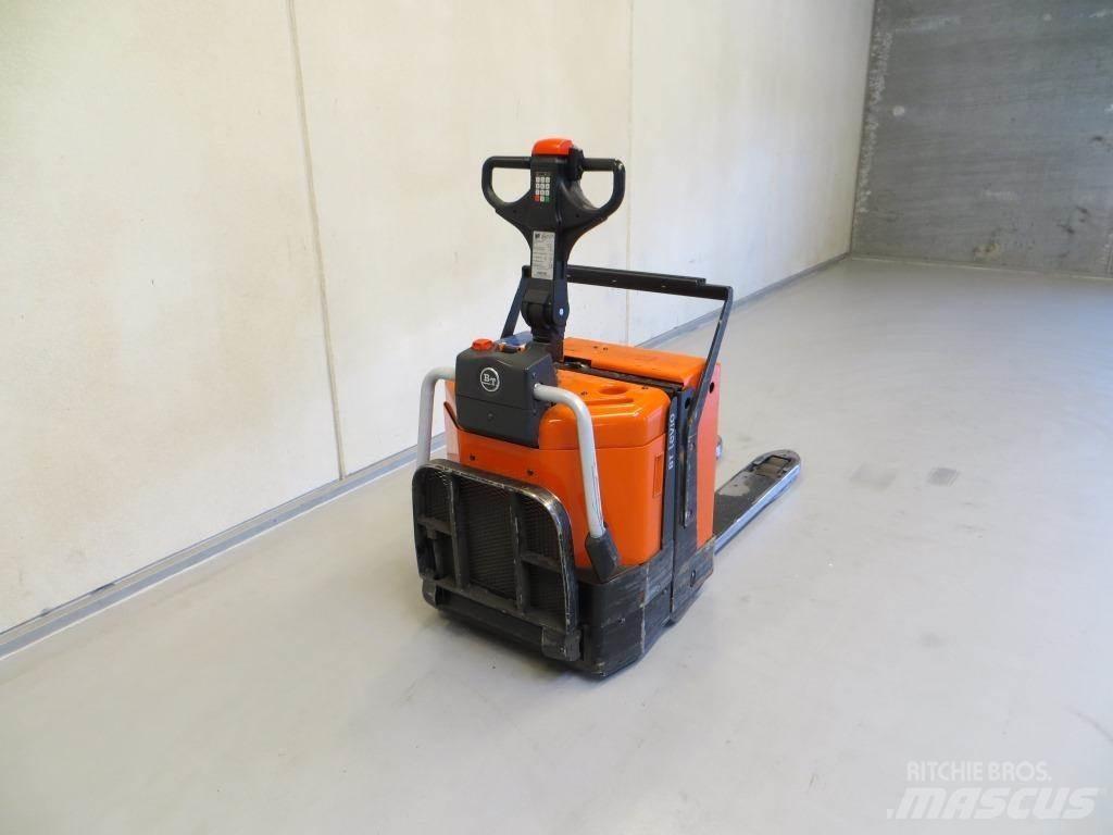 BT LPE200/8 Low lift with platform