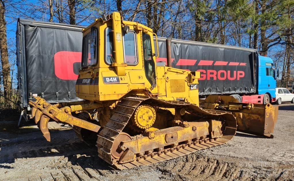 CAT D 4 H Crawler dozers