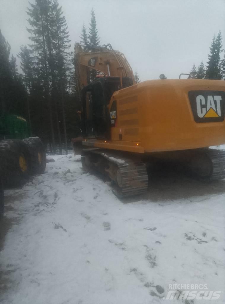 CAT 320 Crawler excavators