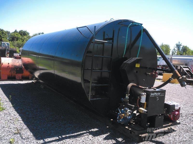 SealMaster 8000 GAL. Asphalt machine accessories