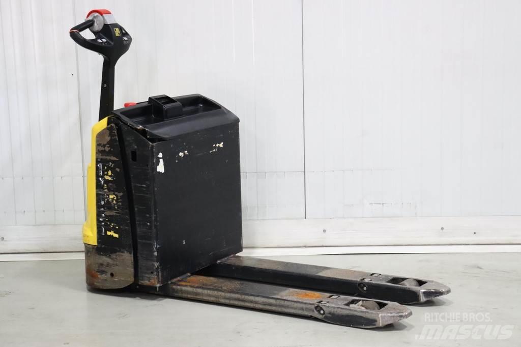 Hyster P1.6 Low lifter