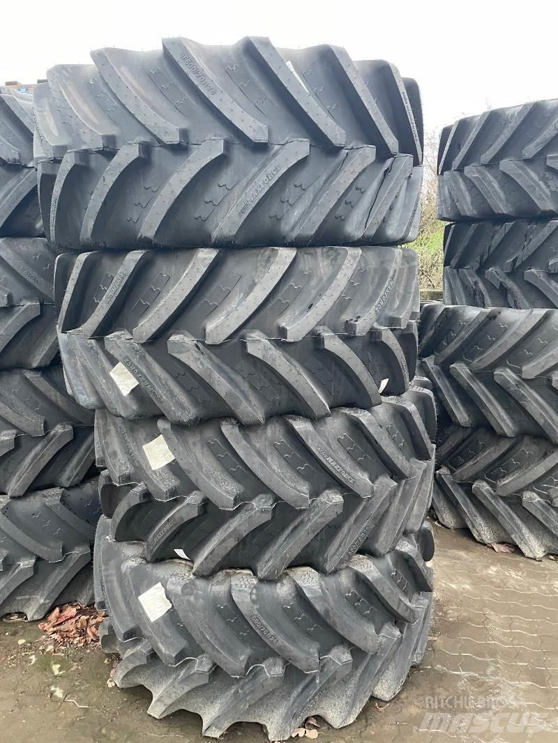 BKT IF 600/70R28 Tyres, wheels and rims