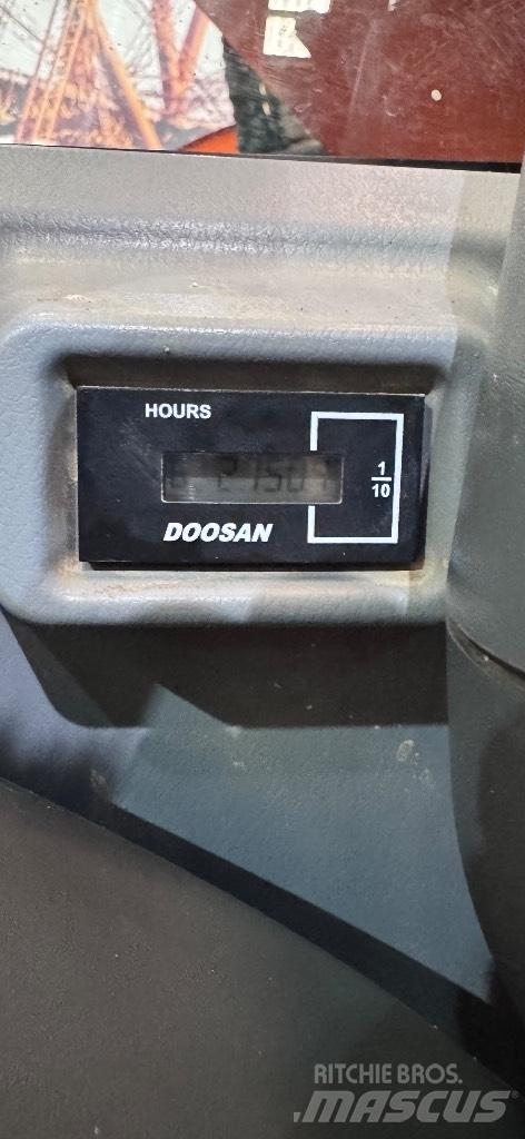 Doosan DX 140 LCR-5 Crawler excavators