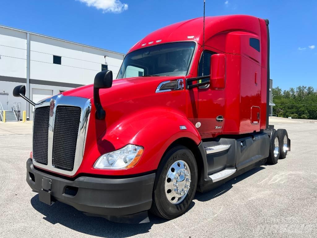 Kenworth T 680 Prime Movers