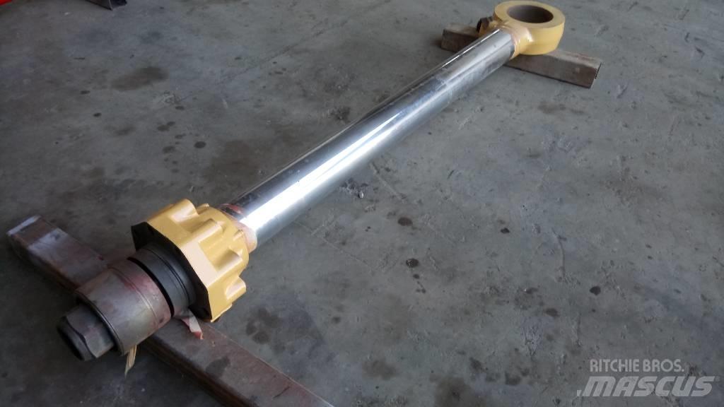 CAT 245 Hydraulics