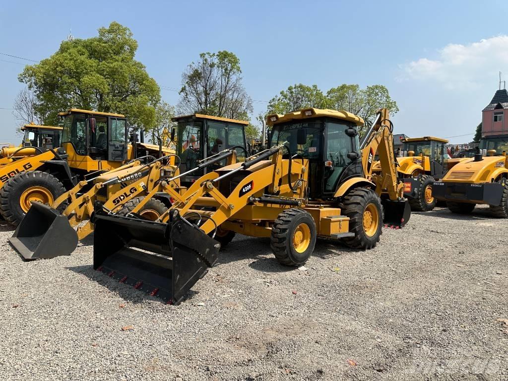 CAT 420F Backhoe