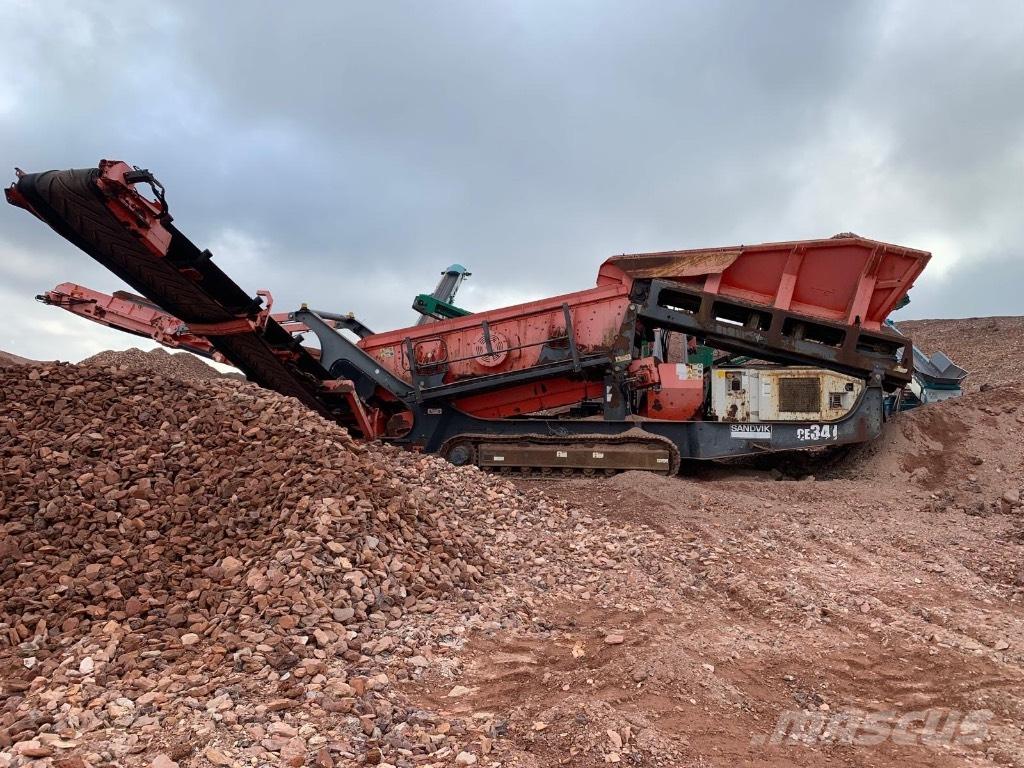 Sandvik QE 341 Mobile screeners