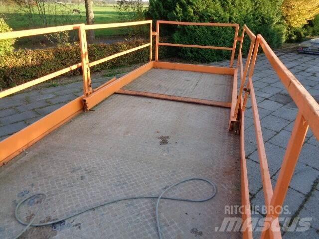 Liftlux SL140-24 Scissor lifts
