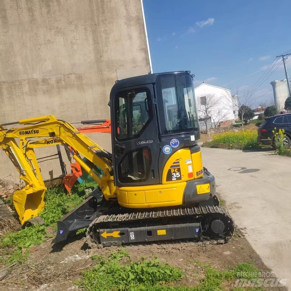 Komatsu PC 35 Crawler excavators