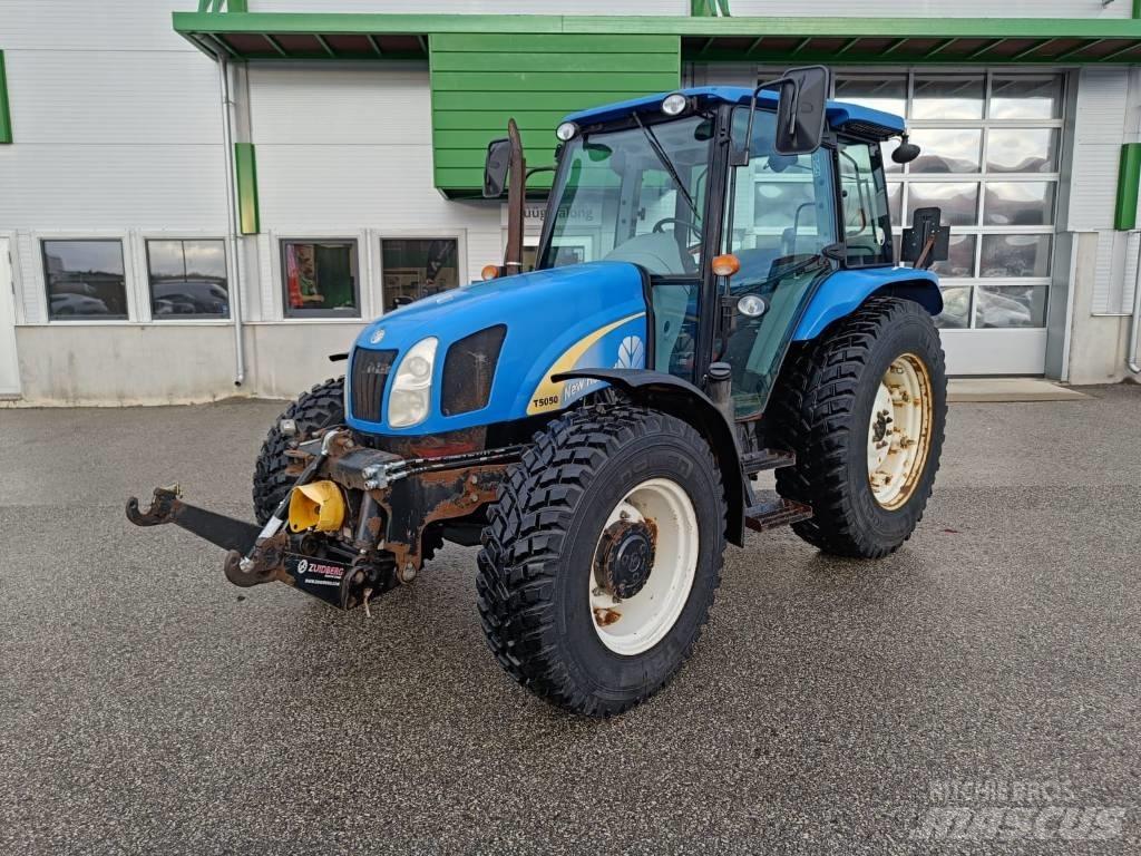 New Holland T 5050 Tractors