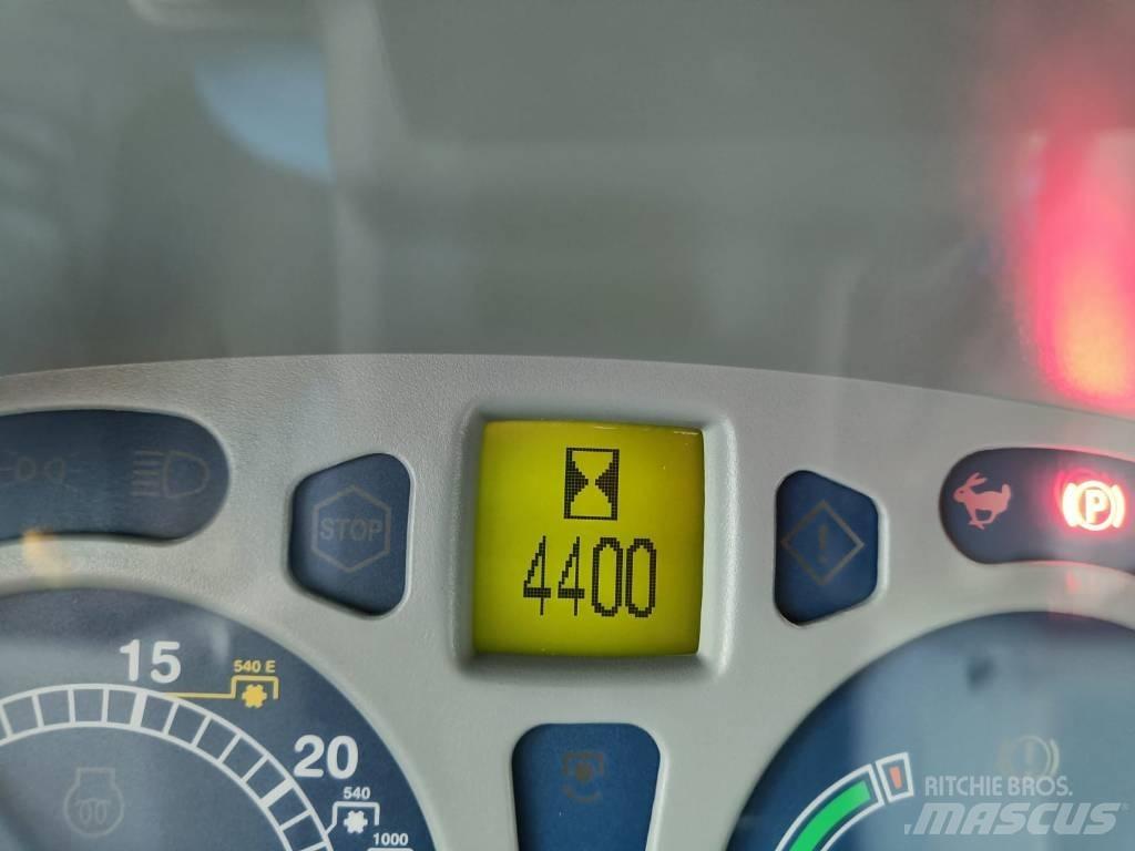 New Holland T 5050 Tractors