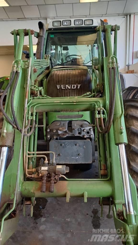 Fendt 714 Vario Tractors