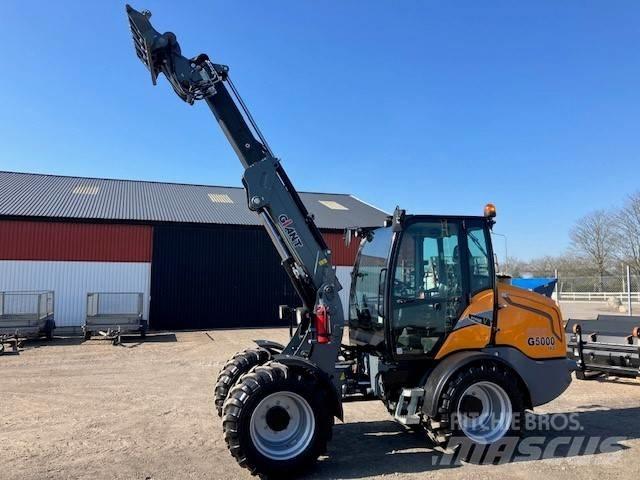 GiANT G5000 tele Telehandlers
