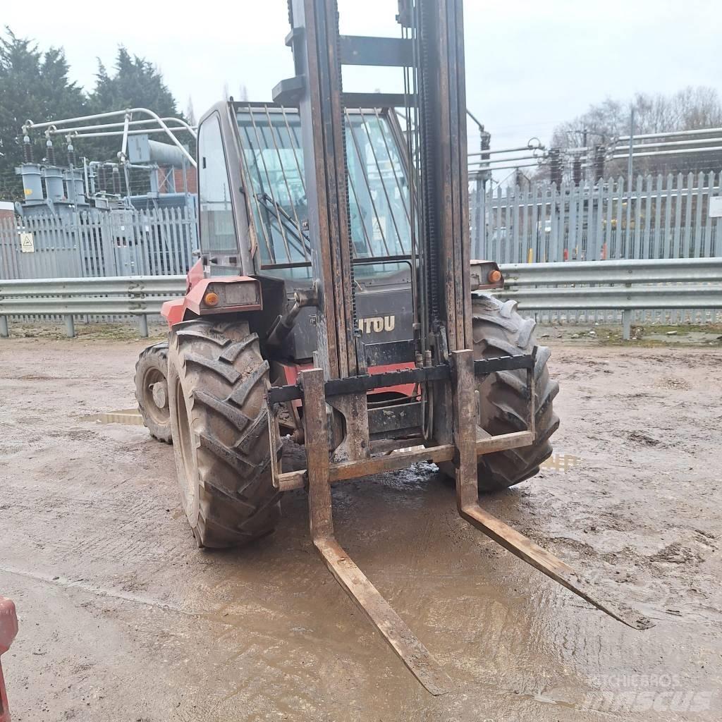 Manitou M 26.4 Rough terrain truck
