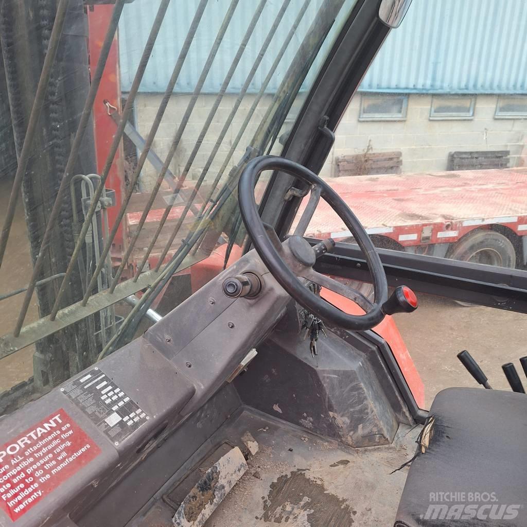 Manitou M 26.4 Rough terrain truck