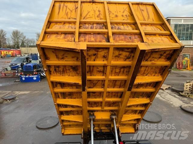 Morooka MST 1500 V D Tracked dumpers
