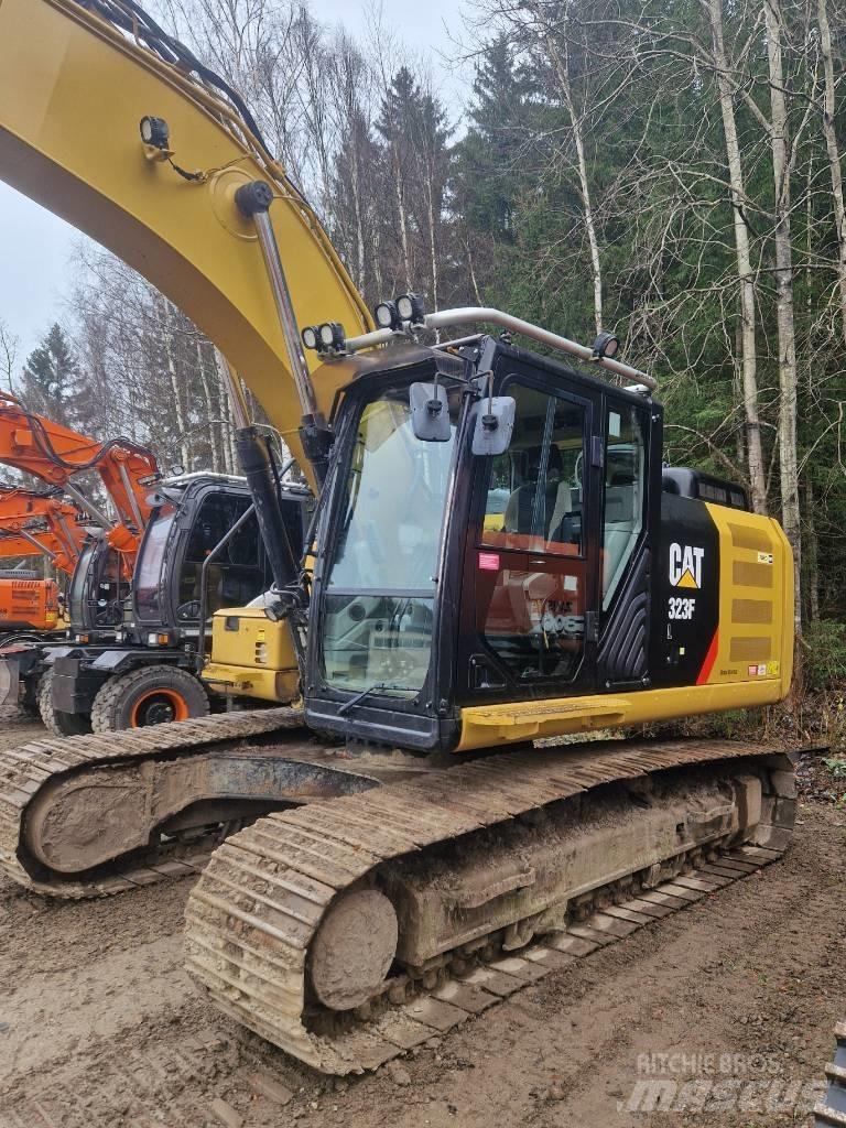CAT 323 F L Crawler excavators